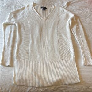 Coldwater Creek Women's White V-Neck Knit Sweater